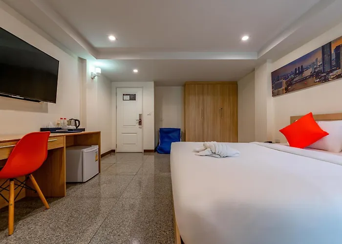 Hotel 7 Days Premium At Icon Siam Station - No Parking