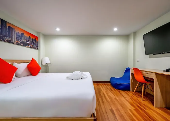 Hotel 7 Days Premium At Icon Siam Station - No Parking