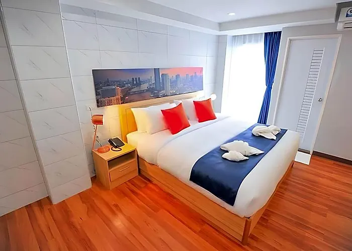 Hotel 7 Days Premium At Icon Siam Station - No Parking 3*